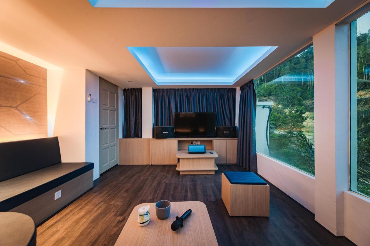 Ellin Forest Karaoke & Pool Resort Bukit Tinggi Bentong Εξωτερικό φωτογραφία